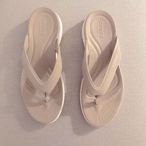 Crocs Dual Comfort Capri V Sporty Flip Flops